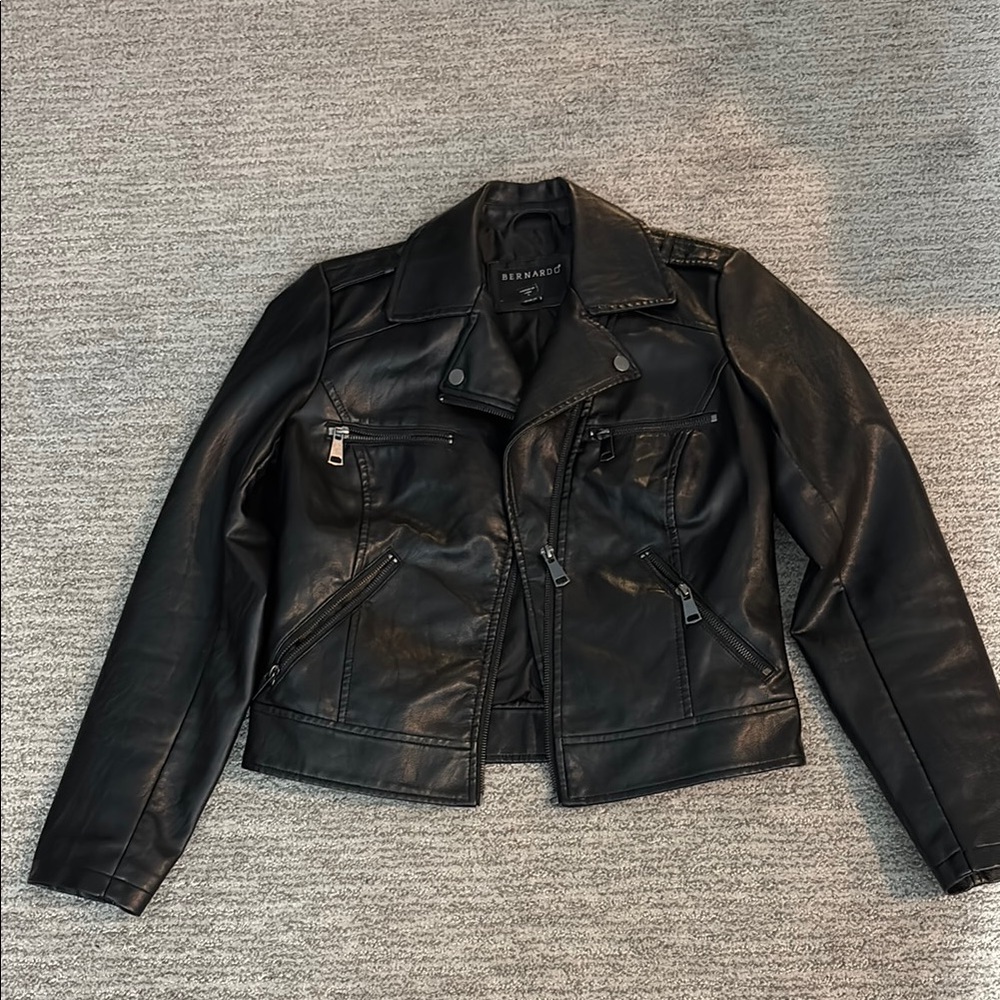 Bernardo Women's Black Leather Jacket